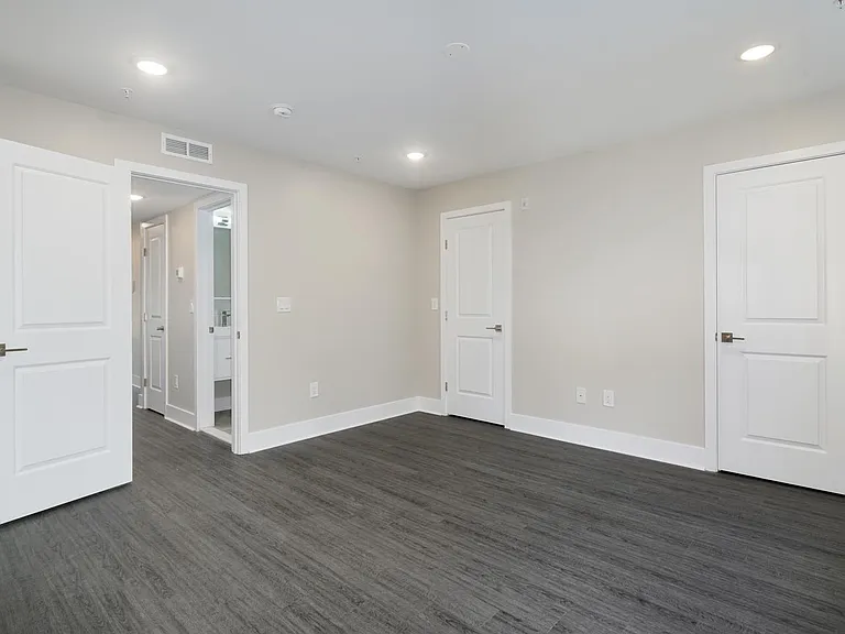 636 Christian St #B — Photo 4