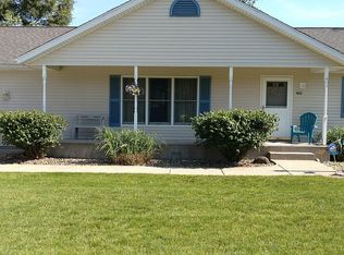 12390 Campfire Dr, Granger, IN
