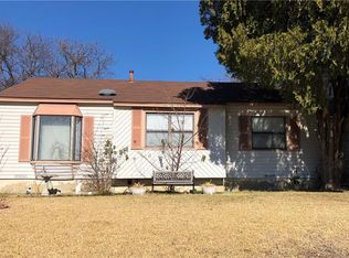 3915 Lively Ln, Dallas, TX 75220