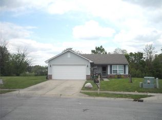 114 Broad Leaf Pl, Mooresville, IN 46158