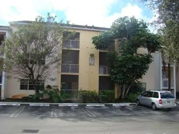 15320 SW 106th Ter APT 1118, Miami, FL 33196