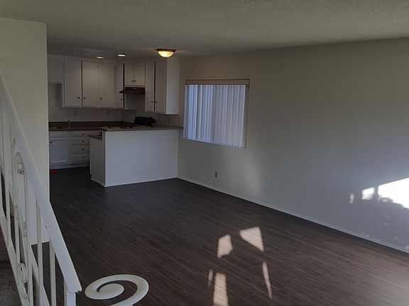 5th image of 4515 E 14th St