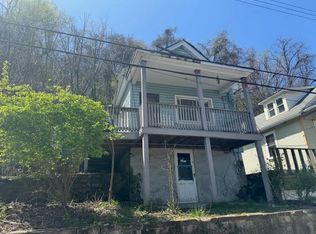 1151 Stowe Ave, Mc Kees Rocks, PA 15136