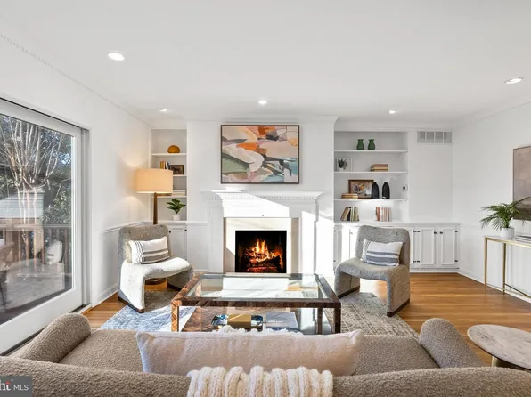 515 S Royal St, Alexandria, VA 22314