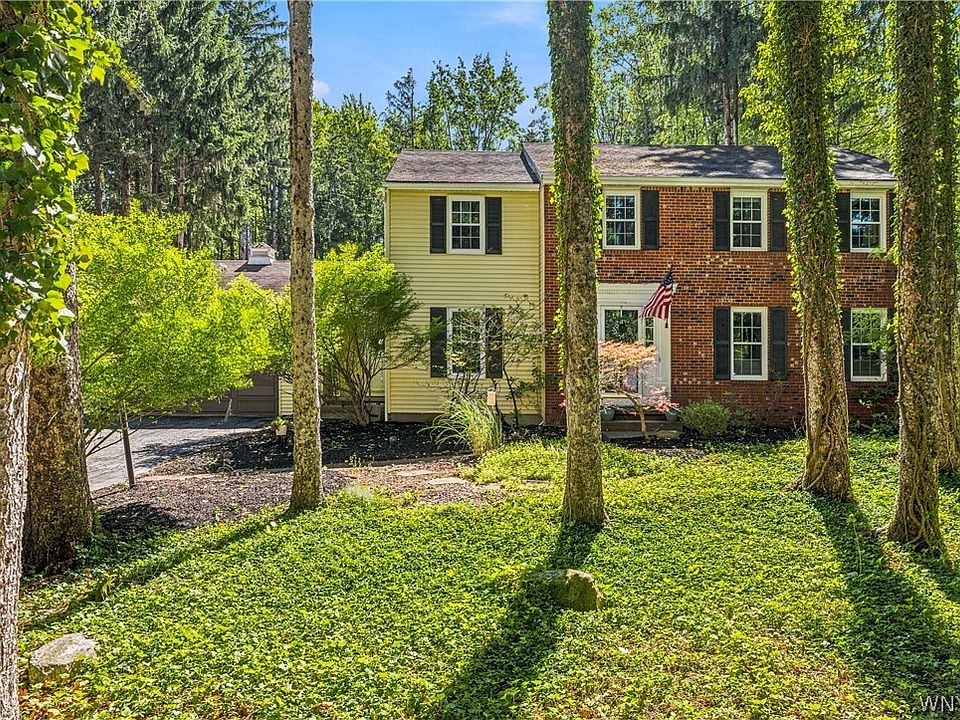 1st image of 97 Tanglewood Dr W