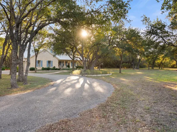 301 Crystal Meadows Dr, Kyle, TX 78640