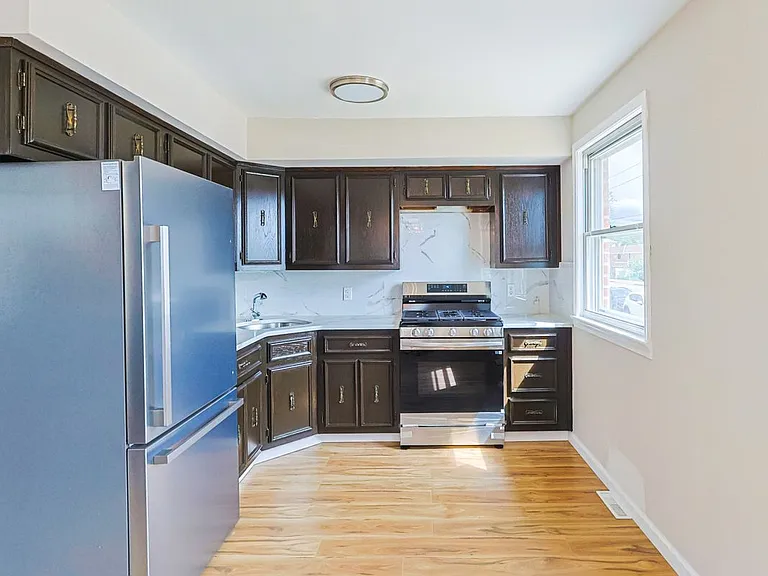 1826 Tomlinson Rd — Photo 8
