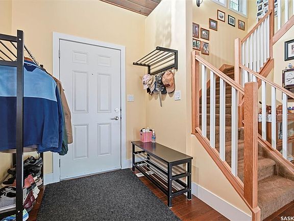 5th image of 916 Temperance STREET