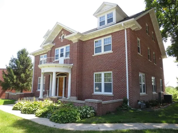 1415 Howard Ave, Saint Paul, NE 68873