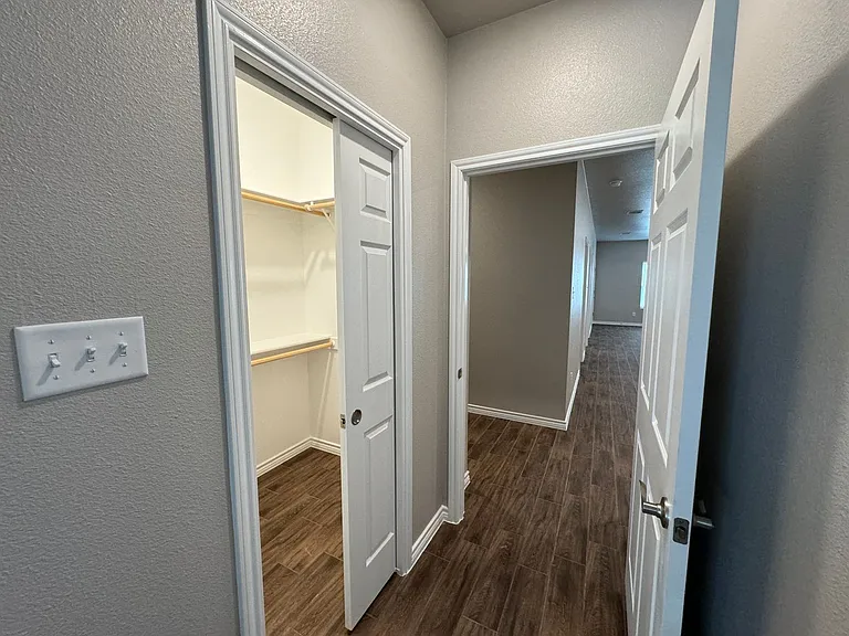 5403 Rose Garden Loop — Photo 18