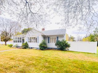 188 Parker St, Springfield, MA 01151