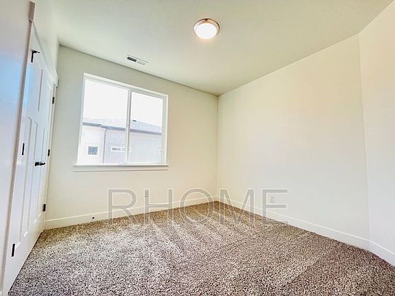 4th image of 1936 N 3410 W #M301