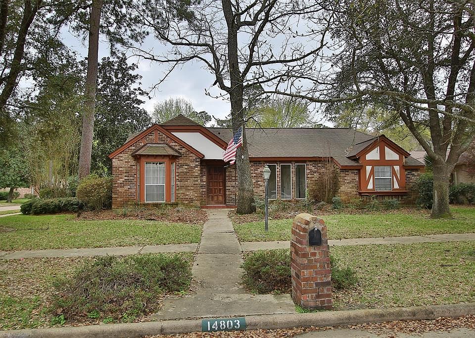 1st image of 14803 Sandy Creek Dr