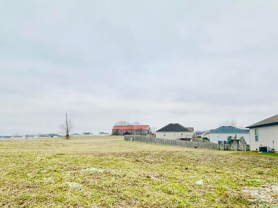 2nd image of 3087 Barlows Brook Rd #103
