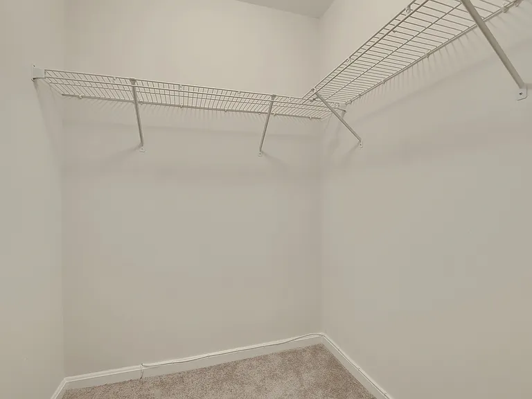 15305 Diamond Cove Ter #7-B — Photo 17