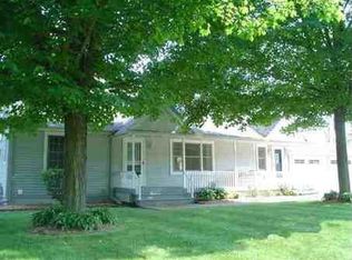 3005 Fawn Ln, Jackson, MI 49201