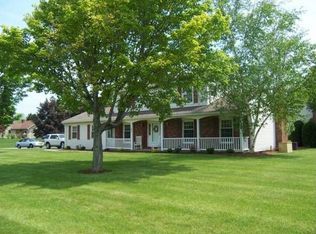 182 Pen Crk, Penfield, NY 14580