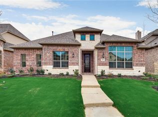 3426 Meadowside Dr, Sachse, TX 75048