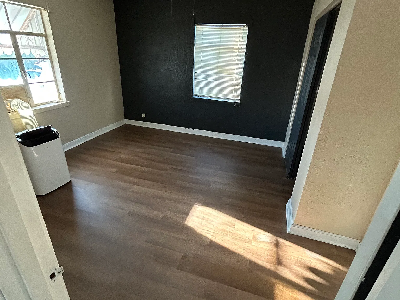 1 bed, 672 sqft, $850 — Photo 2