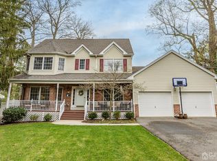 2305 Belvedere Dr, Scotch Plains, NJ 07076