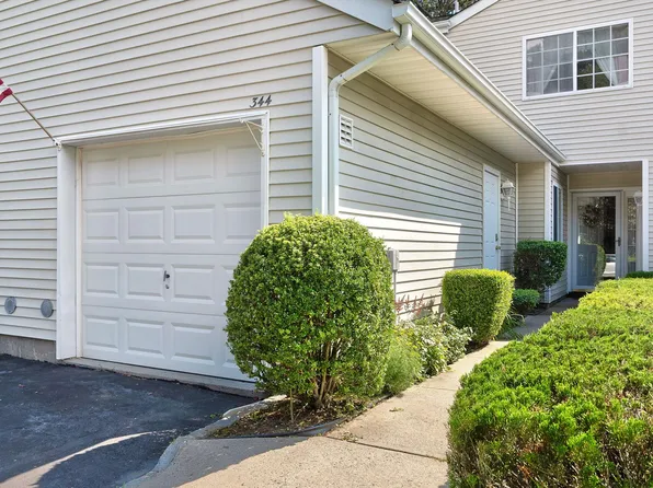 344 Colonial Circle, Manorville, NY 11949