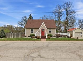 224 Elm St W, Detroit Lakes, MN 56501
