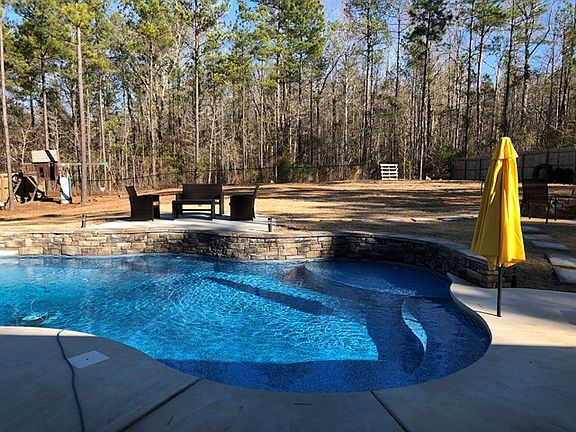 2nd image of 204 Lee Road 2206