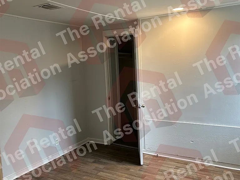 3008 Church St — Photo 6