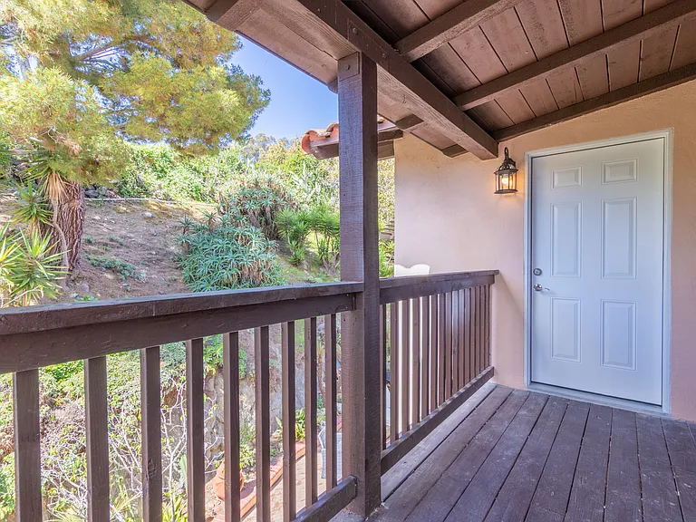 224 Via Las Brisas — Photo 34