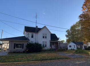 403 Monroe St, Oregon, IL 61061