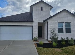 8434 Bay Oaks Dr, Baytown, TX 77523