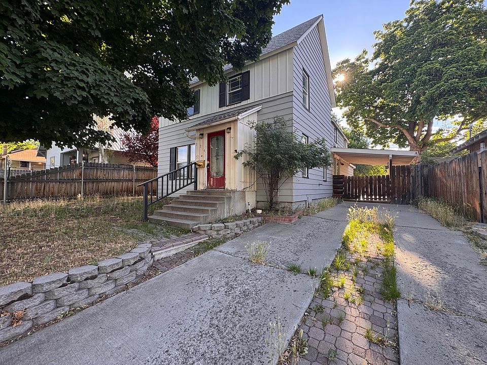 1st image of 224 Maple St