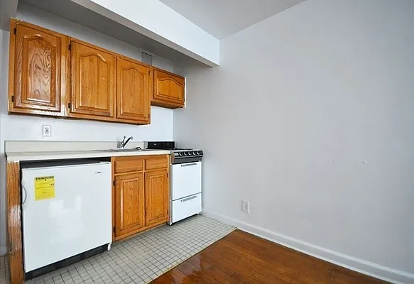 Rented by (LEGACY NOT ACTIVE) DiGiulio Group Real Estate, LLC | media 33