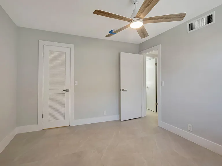4090 Tivoli Ct #208 — Photo 13