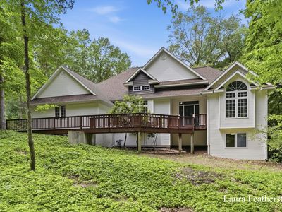 2291 Burton Pines Dr SE, Kentwood, MI, 49546