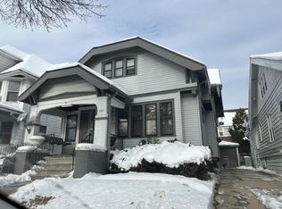 2206 West Keefe AVENUE, Milwaukee, WI 53206