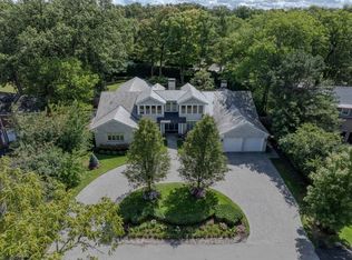 850 Lamson Dr, Winnetka, IL