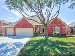 2805 Meadow Glen Dr, Flower Mound, TX 75022