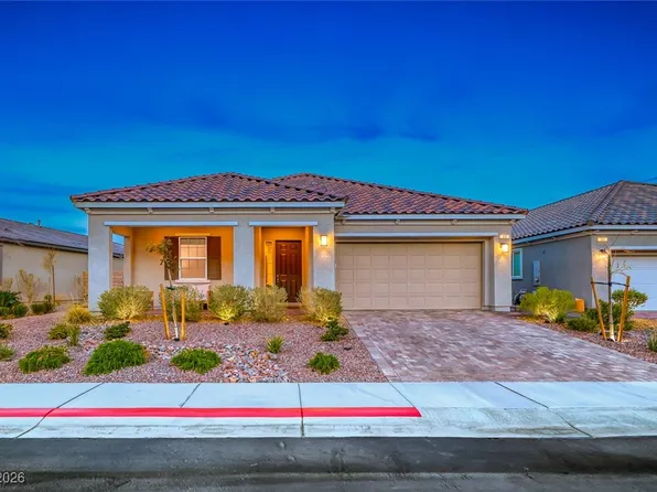 32 Tatahatso Point St, Henderson, NV 89011