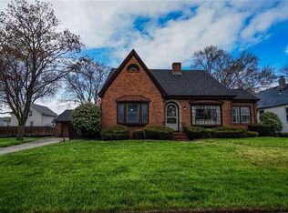 114 Ridgewood Rd, Pawtucket, RI 02861