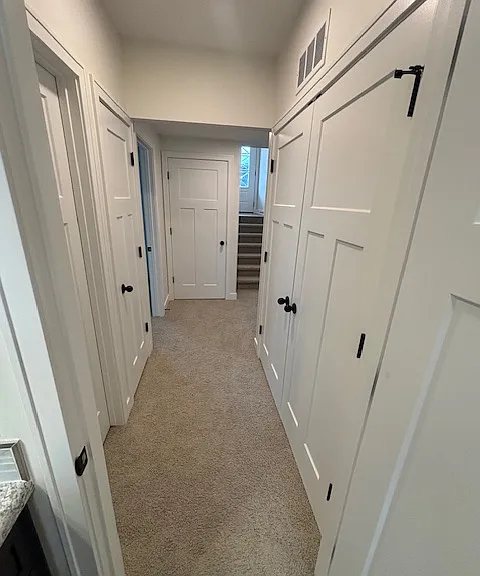 85 E Lee St — Photo 10