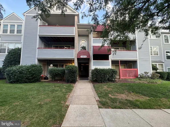 13613 Sir Thomas Way APT 12, Silver Spring, MD 20904