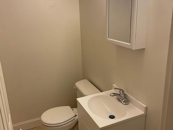 5th image of 208 N 39th St