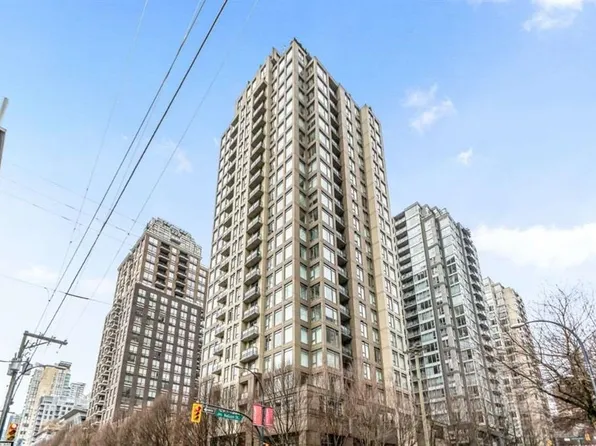 1001 Homer St #908, Vancouver, BC V6B 1M9