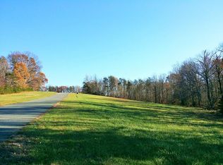 20 Sassafras Ct, Moneta, VA 24121
