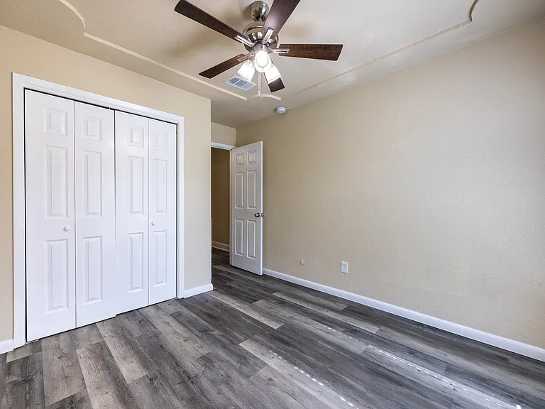 5709 Denise Dr — Photo 18