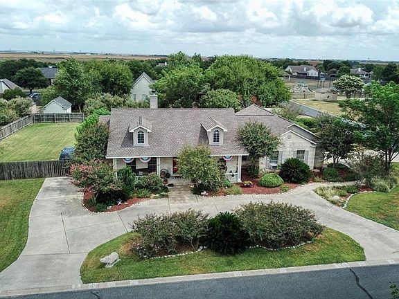 4th image of 100 Brazos Dr