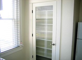 240 State St APT B, Salem, OR 97301
