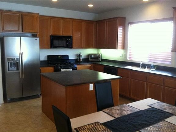 2nd image of 12953 Clovis Ct