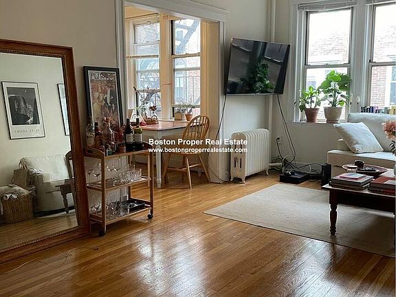 70 Fenway #34 Boston - Fenway Unit Photo 4